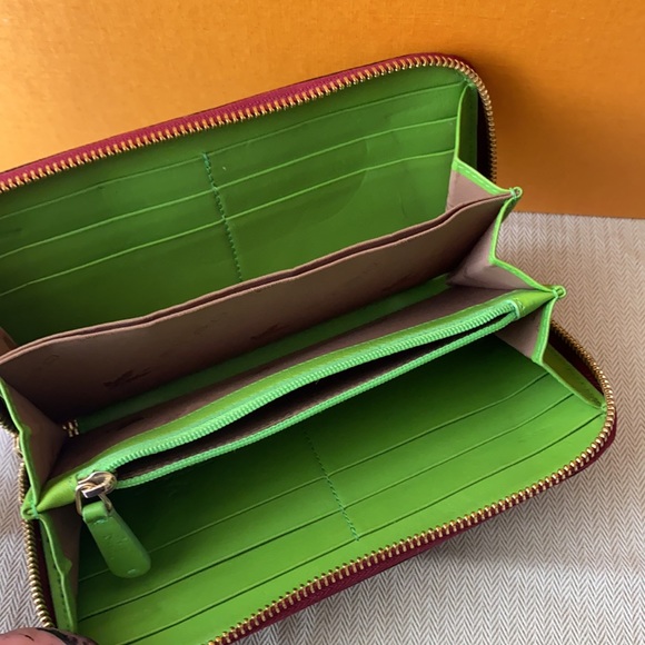 Auth. ETRO Wallet Tricolore zippy wallet - Picture 2 of 15